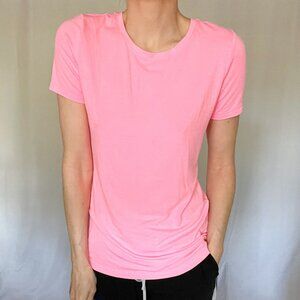 Hot Pink Stretch Crewneck Tee – Apt. 9 – XS